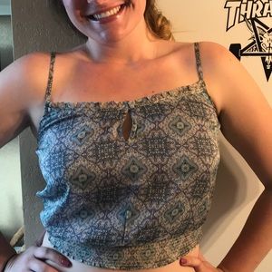 AMERICAN EAGLE CROPPED TANK💙💚🌼